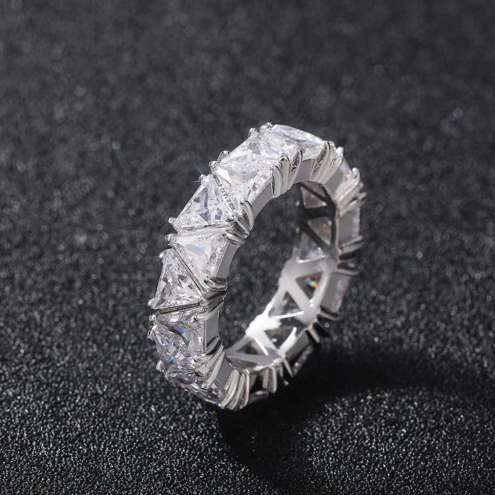 😍Shiny Triangle CZ Silver Plated Trendy Eternity Ring for Women, L211